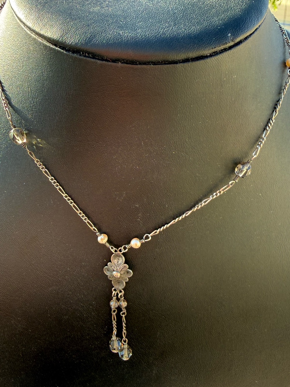 Yvone Christa 925 Sterling Silver Filigree Flower Crystal Pearl Necklace 17.5"
